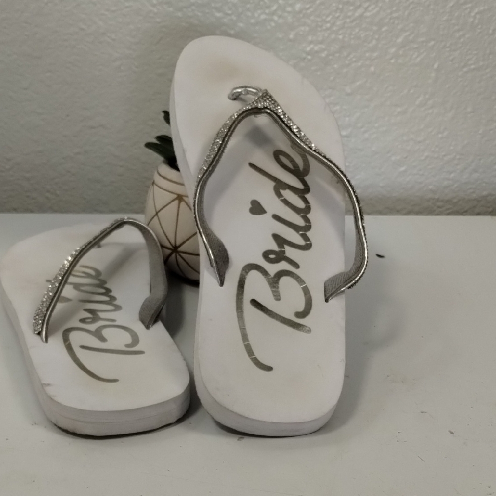 Chic White Bridal Sandals with Glittering Silver Straps
